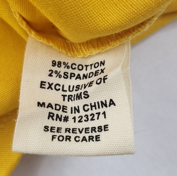 205 Collins Overalls Skirt Size Small Yellow NWT **Flaw*** see description - Picture 8 of 10